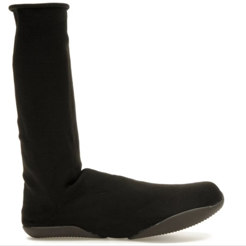 YZY Kanye West Black Pods